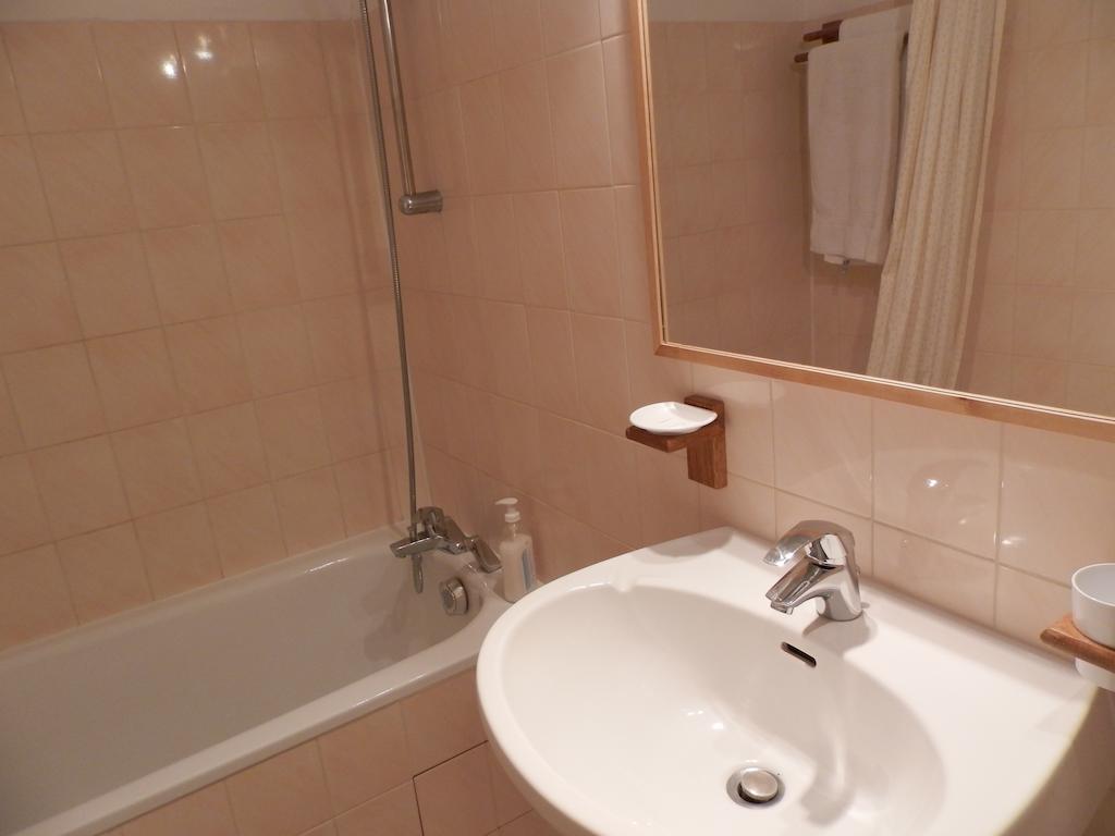 Saint-Amand-en-Puisaye Domaine De Varenne B&B 외부 사진